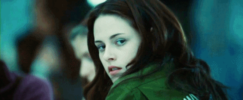 Bella y Edward en la primera entrega de la película 'Crepúsculo', que ahora será una serie animada.- Blog Hola Telcel.