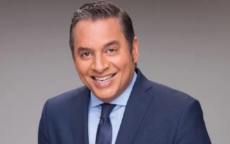 Daniel Sarcos pide cadena de oraciones por la grave situación que atraviesa su madre