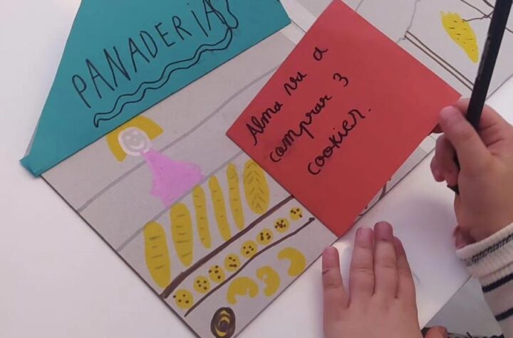 ¡Plop!, un libro. Exploración, juego y creación de libros Pop Up y Kirigami. MACA Alicante