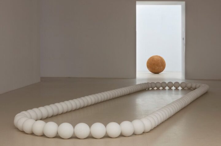 James Lee Byars. The Thinking Field, 1992. Museo Nacional Centro de Arte Reina Sofía