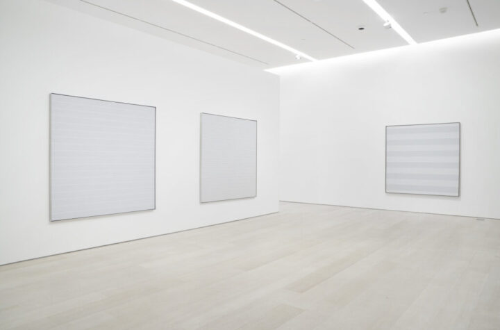 "Agnes Martin: The Distillation of Color". Pace Gallery, 2021. © Estate of Agnes Martin / Artists Rights Society (ARS), New York