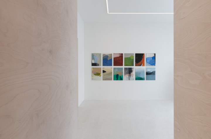 Richard Hearns. The Living Mountain. Cadogan Gallery, 2024 . Pietra Studio. Cortesía: Cadogan Gallery