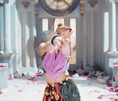 integrantes de Blackpink bailando de forma similar a como lo hicieron en su gira de conciertos Blackpink World Tour: Born Pink que llegará a México en forma de película.- Blog Hola Telcel