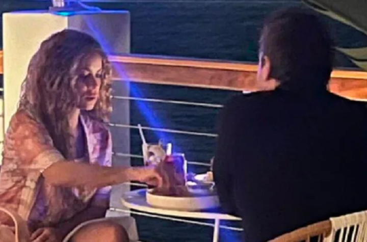 Descubren la identidad del hombre con quien Shakira cenó en Miami