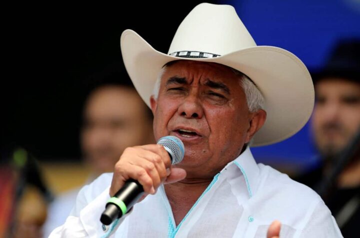 Reynaldo Armas hará concierto gratis en la Plaza Francia de Altamira