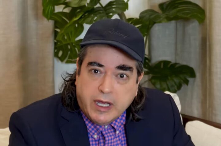 Jaime Bayly anuncia su retiro de la televisión tras 40 años de labores