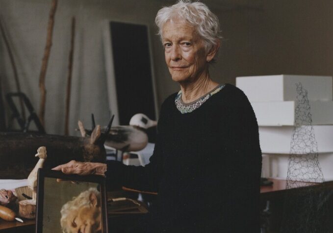 Joan Jonas. Fotografía: Toby Coulson