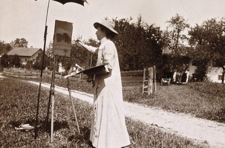 Gabriele Münter pintando en el caballete al aire libre, Kochel, 18 de julio de 1902 The Gabriele Münter and Johannes Eichner Foundation, Múnich