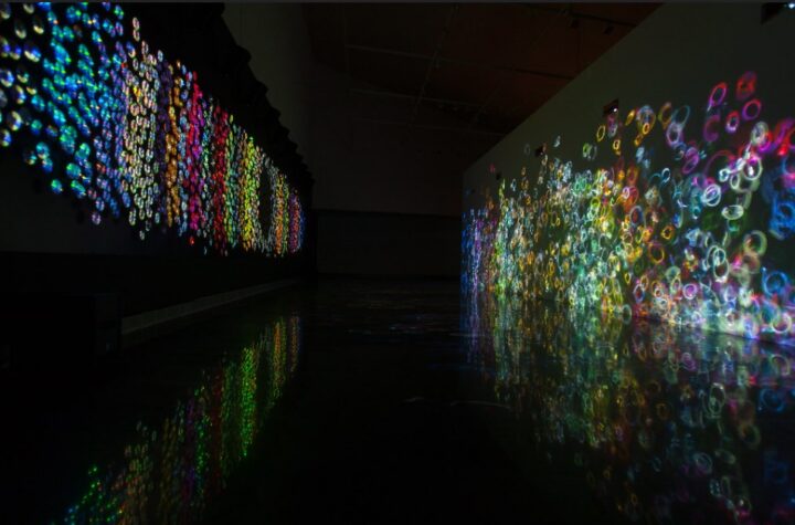 Daniel Canogar. Sikka Ingentium, 2017. Museo Universidad de Navarra