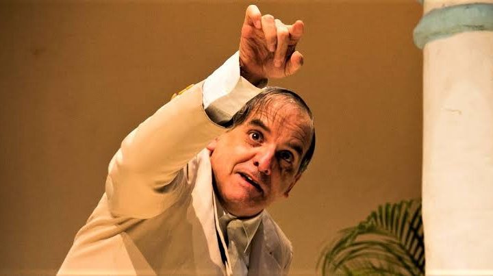 Héctor Manrique llama 'chavistas del alma' a los que criticaron video de los artistas llamando a votar