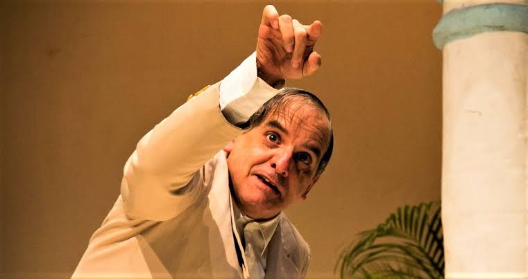 Héctor Manrique llama 'chavistas del alma' a los que criticaron video de los artistas llamando a votar