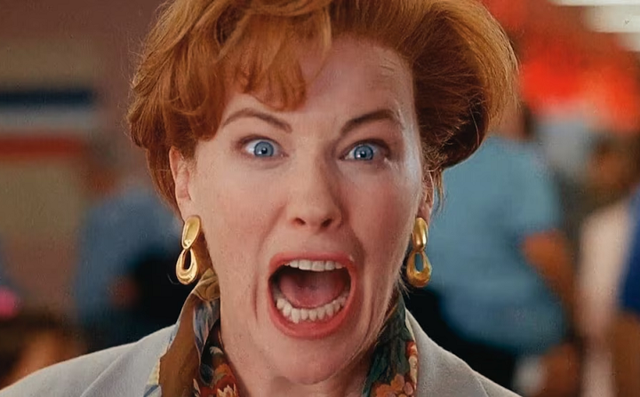 Cuál es la rara enfermedad que padecía Catherine O’Hara, la actriz de Mi pobre Angelito y cómo detectarla a tiempo