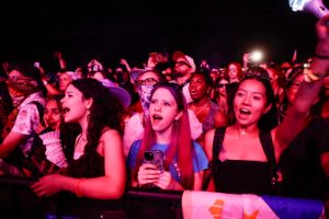 Coachella abre espacio a experiencias sin pantallas en respuesta a la fatiga digital