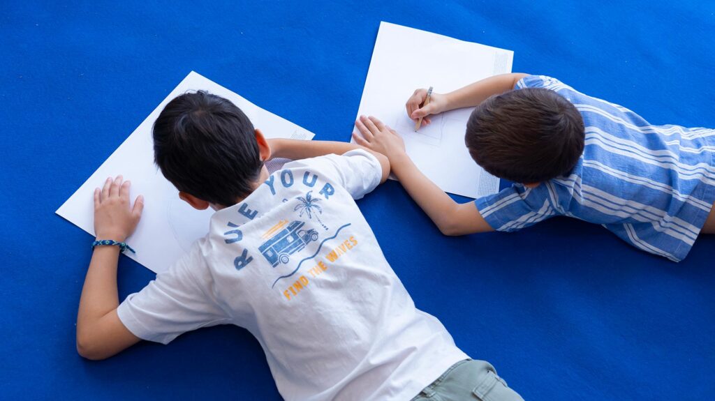 Curso de dibujo expandido para niños en el Museo Guggenheim Bilbao