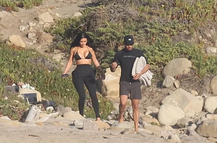 Kim Kardashian y Lewis Hamilton fueron vistos manoseándose en exceso durante cita playera