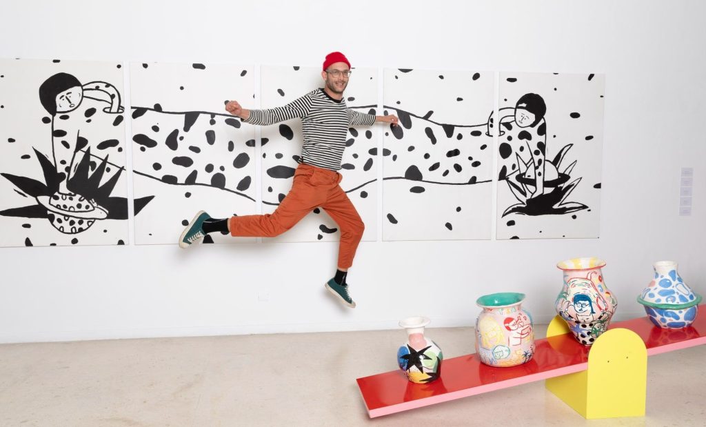 Hacer un jarrón, llenarlo de flores. Taller de cerámica con Pablo Little. Museo Picasso Málaga